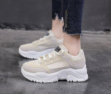 Load image into Gallery viewer, 2019 Shoes Winter Warm Platform Woman Snow Boots